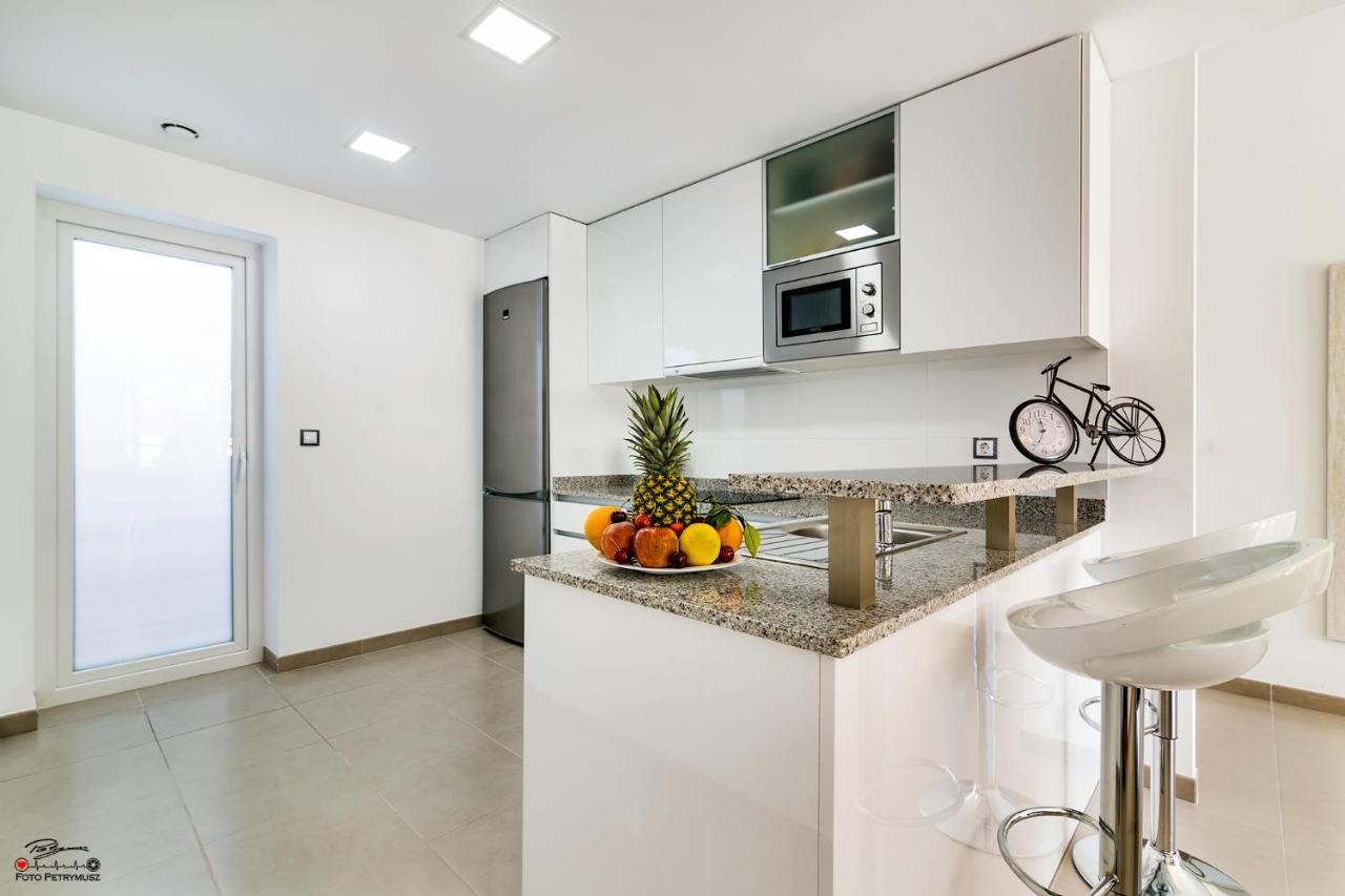 Apartamento VINO BLANCO Arenales del Sol Bagian luar foto
